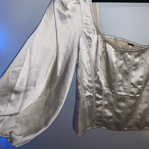 FREE PEOPLE SATIN PUFF SLEEVE BLOUSE - Picture 4 of 7